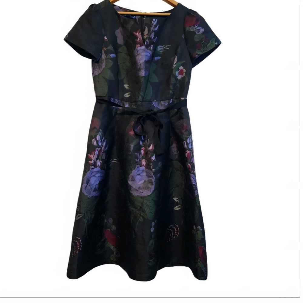 RSVP Talbots Belted Split Neck Fit And Flare Dress Knee Length Jacquard  Size 6